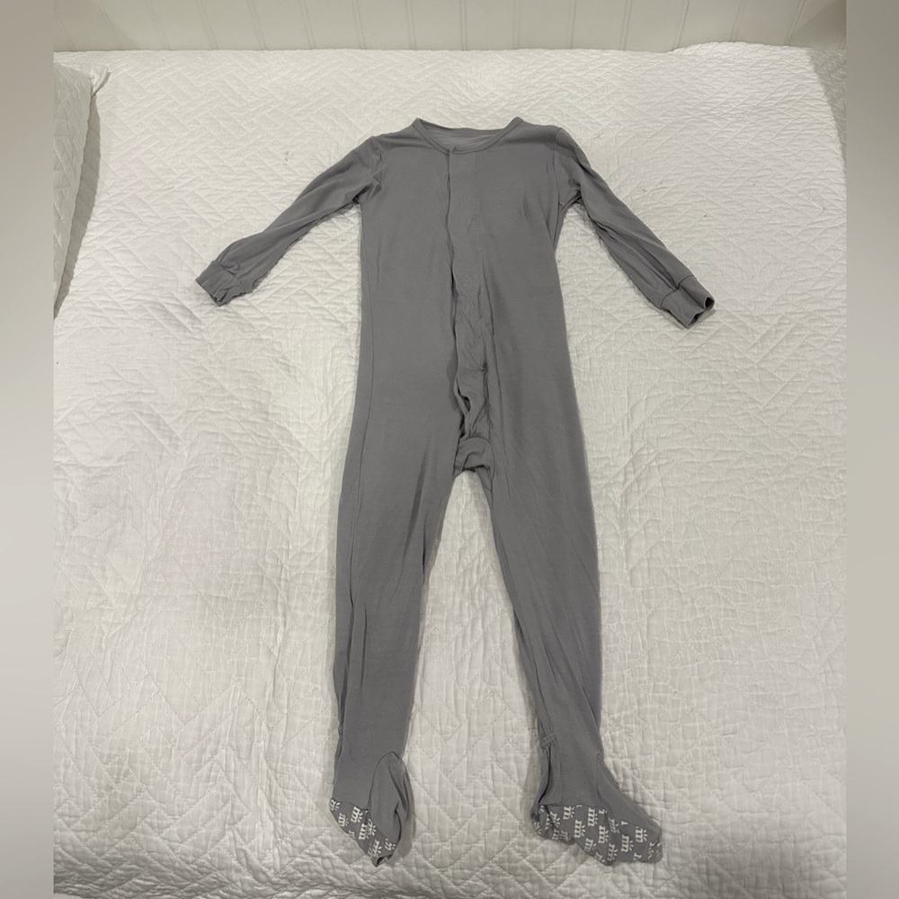 Magnetic Me gray/blue modal footie 12-18 months